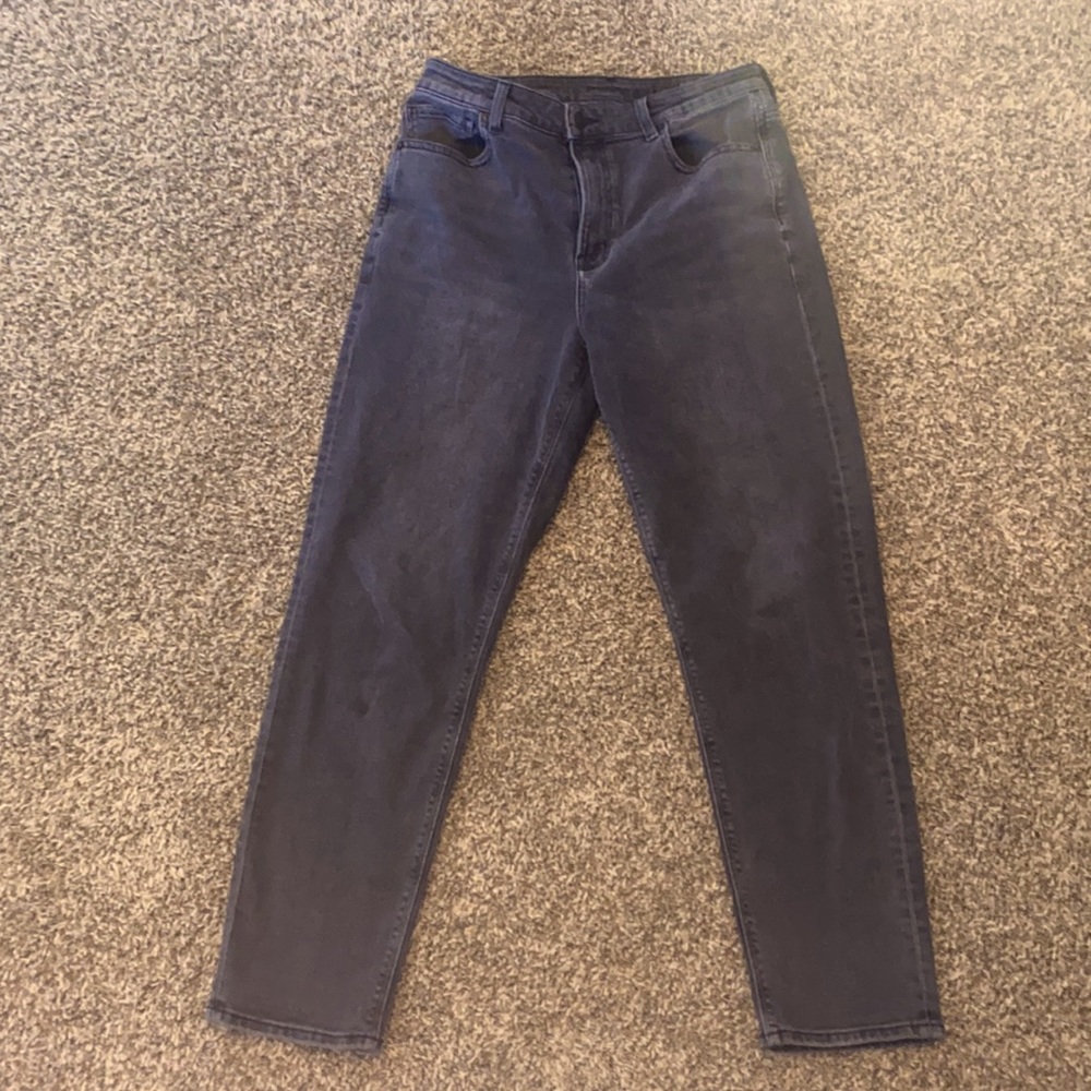 American Eagle, light black, mom jeans, size 8